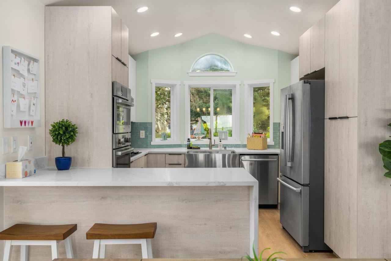 @ Marbella Lane - Wave House, Your Oceanfront Retreat! Oak Harbor Esterno foto