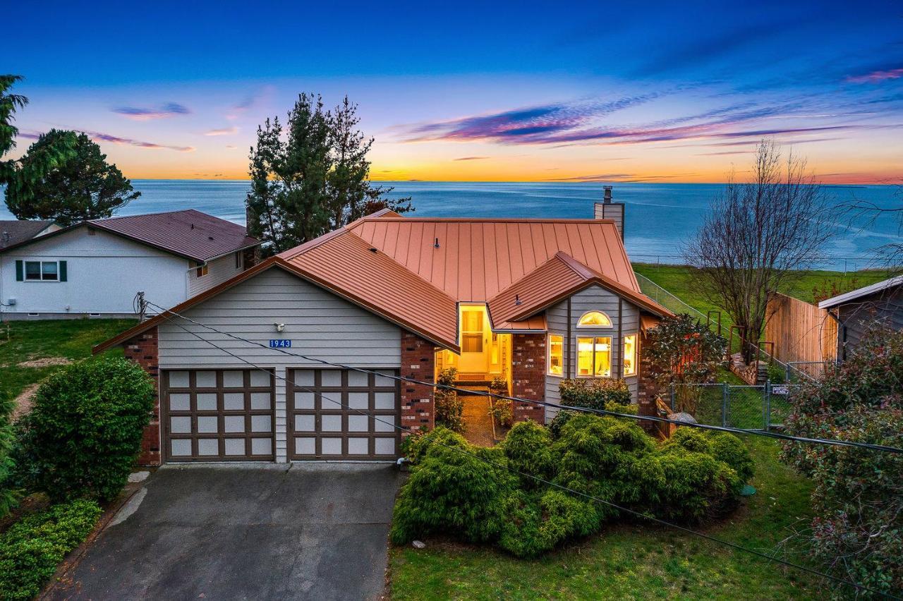@ Marbella Lane - Wave House, Your Oceanfront Retreat! Oak Harbor Esterno foto