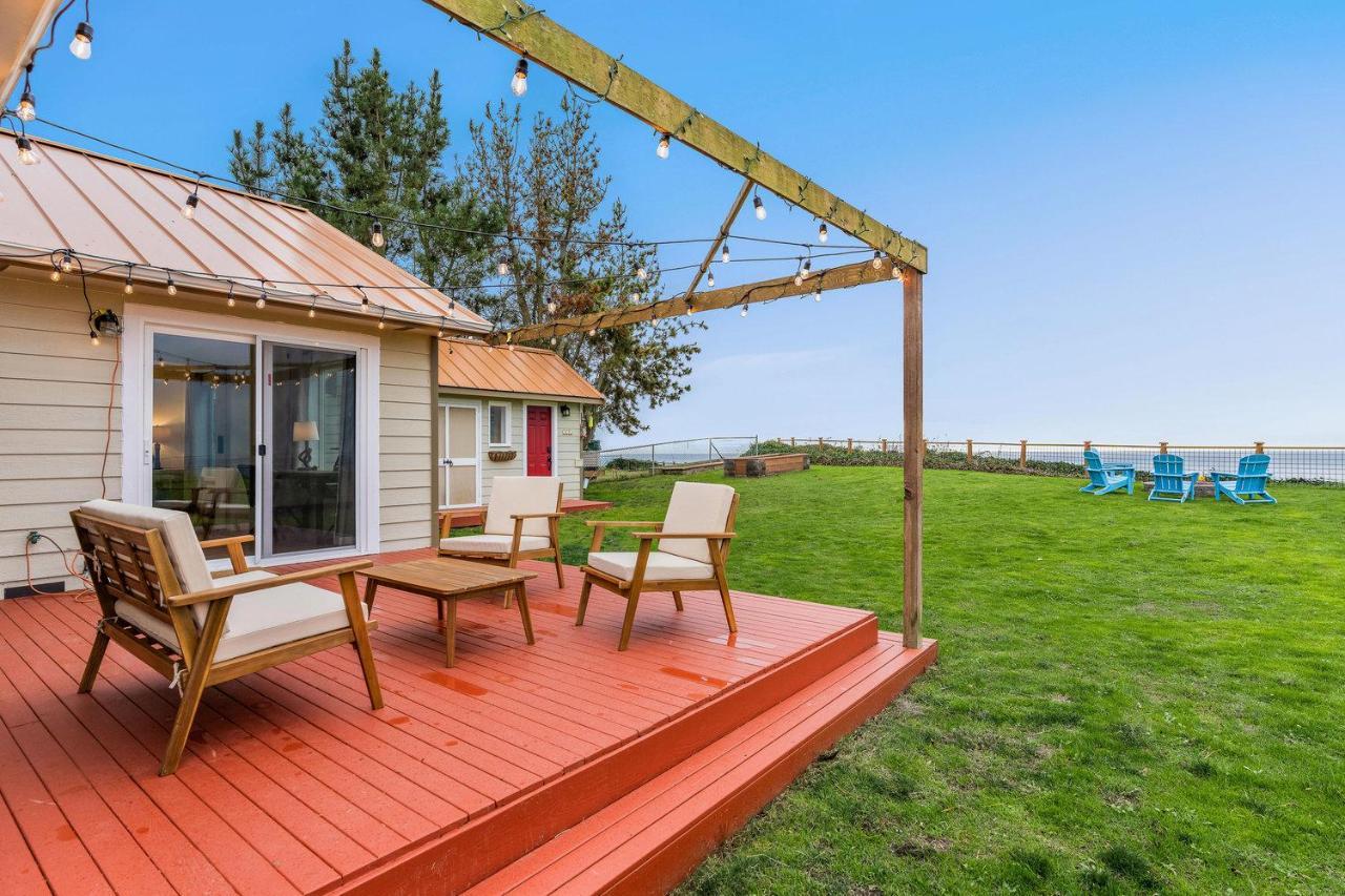@ Marbella Lane - Wave House, Your Oceanfront Retreat! Oak Harbor Esterno foto
